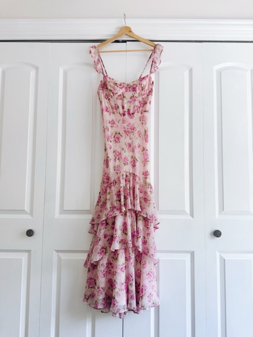 ASTR The Label Alcina Polka Dot Maxi Dress Pink Multi Floral - Picture 10 of 14